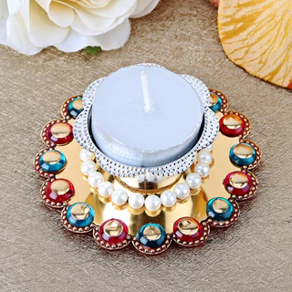 Illustration for article titled Top 4 Corporate Diwali Gifts which are buzzing in the online stores